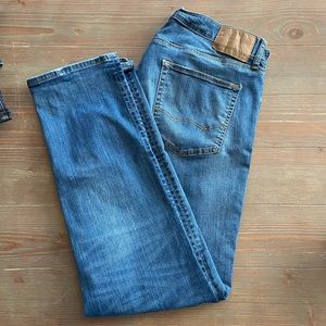 American Eagle. Flex. 36/32 slim straight.